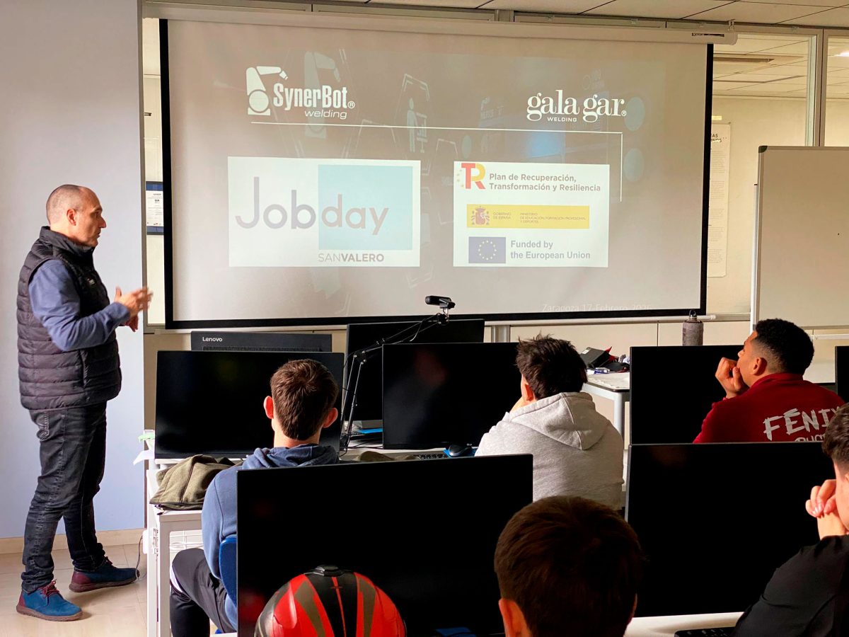 Acercando la automatización industrial a las nuevas generaciones 2 11