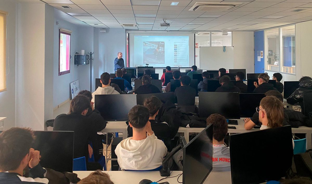 Acercando la automatización industrial a las nuevas generaciones 3 44