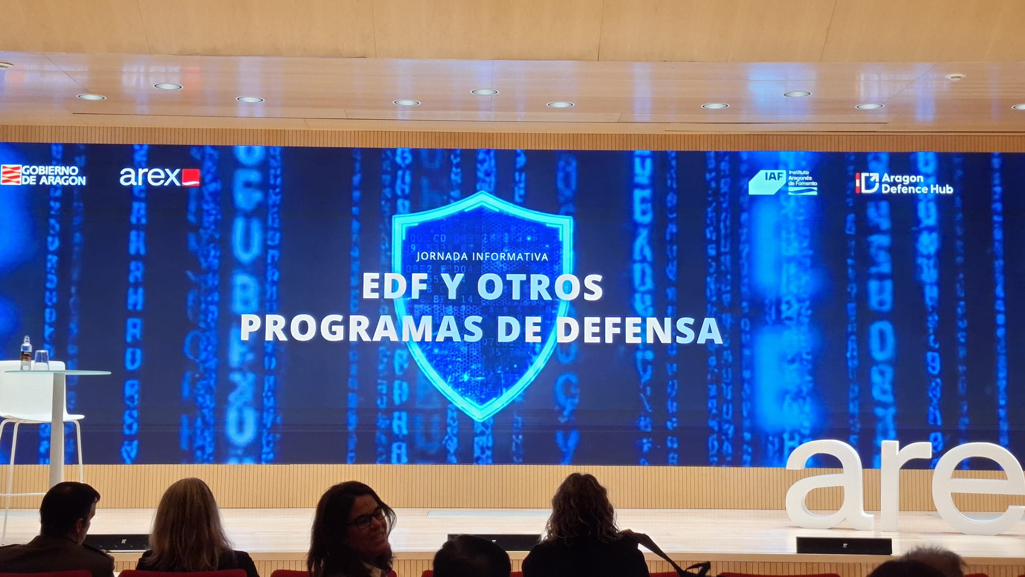 b5f7cb03 f814 4b46 93e9 4eb02a61107e